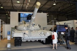«Рособоронэкспорт» подписал контракты на 100 млн долларов «Рособоронэкспорт» подписал контракты на 100 млн долларов